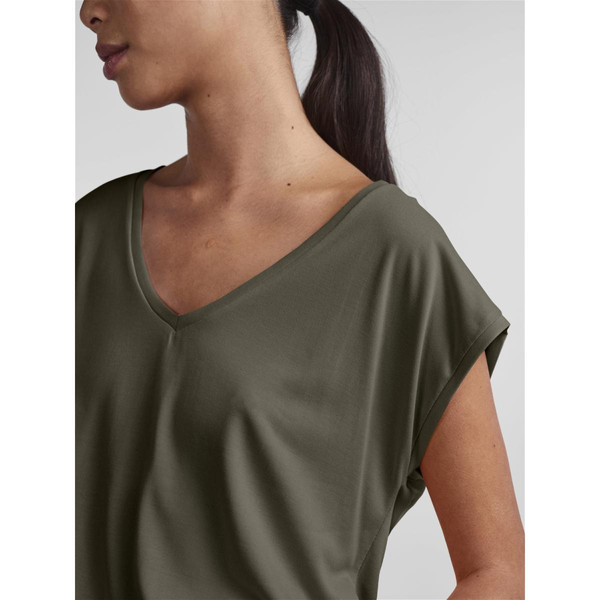 T-shirt comfort fit manches courtes vert en viscose Gwen Pieces