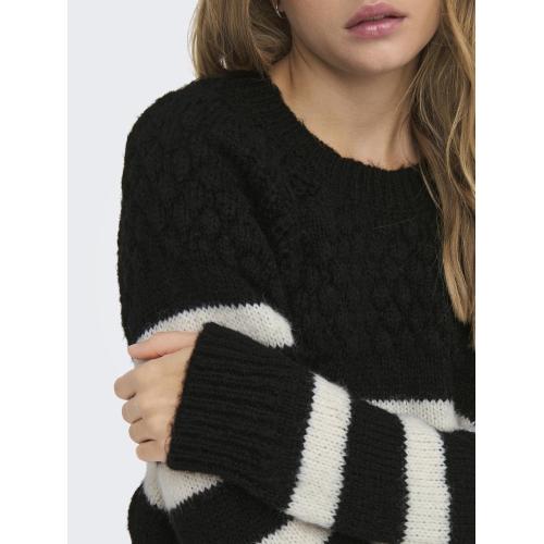 Pull en maille col rond col rond noir Lena Only