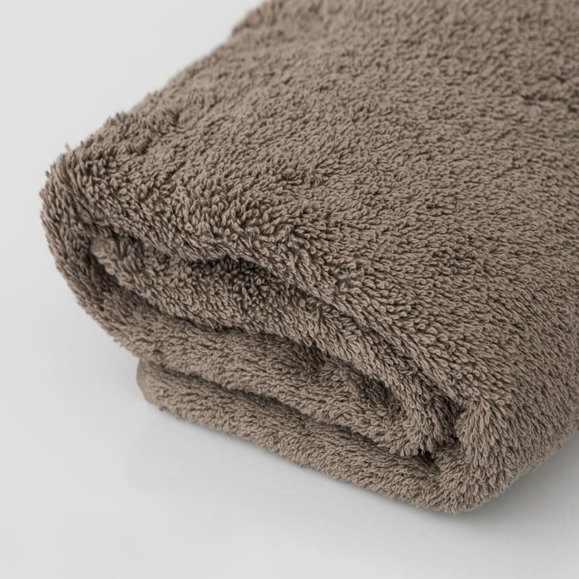 serviette de bain miami  600g/m² marron clair