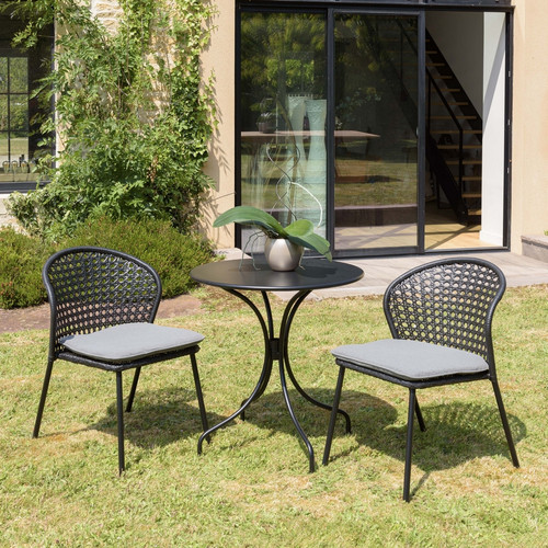 Salon de jardin 2 personnes en acier noir - 1 table ronde 70x70cm et  2 chaises rotin synthétique noir dossier arrondi Noir MACABANE Meuble & Déco