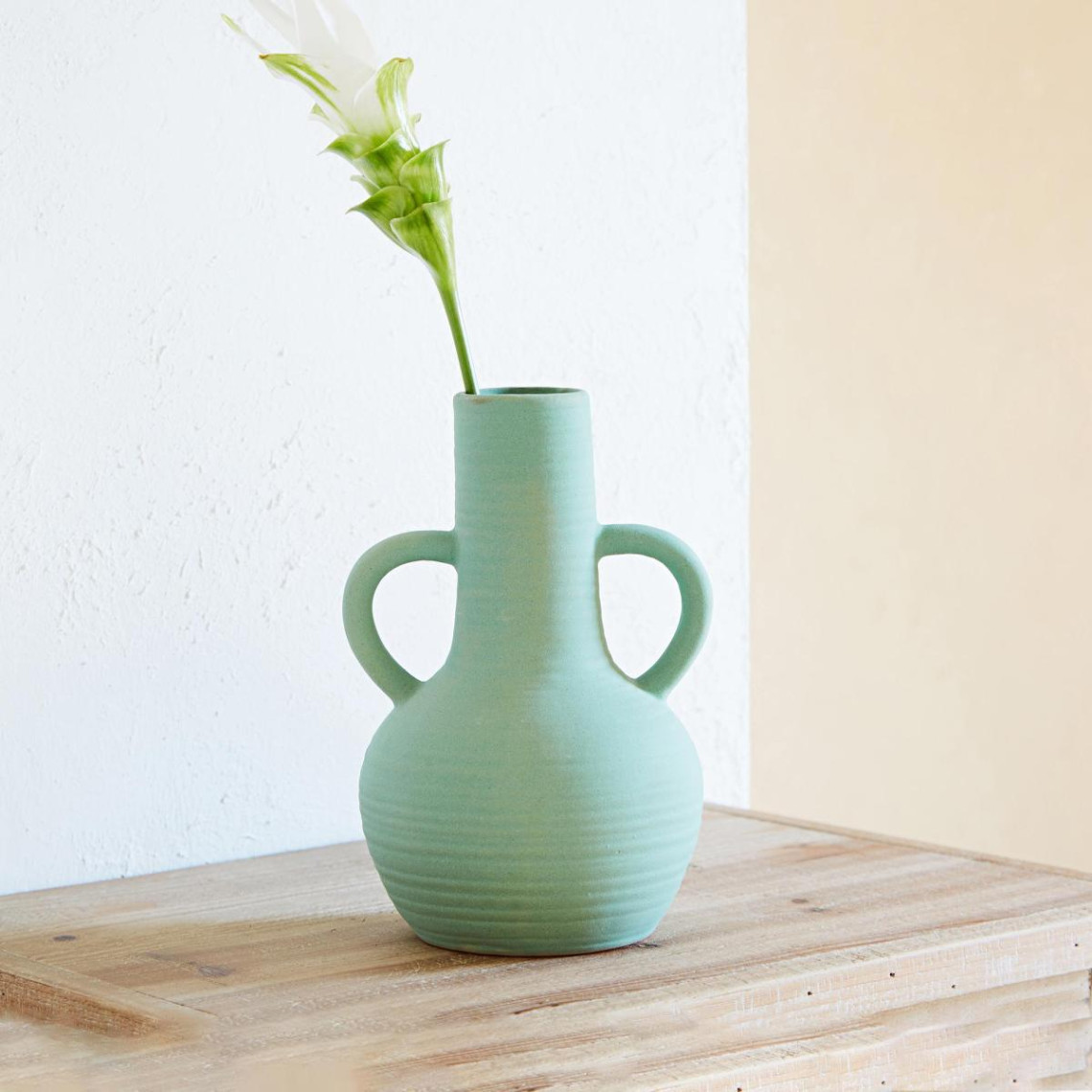 Vase décoratif en céramique vert céladon