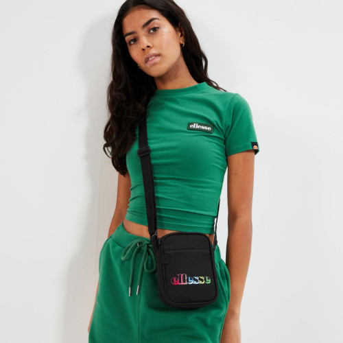 Crop tee manches courtes CHELU vert en coton Ellesse Vêtements Mode femme