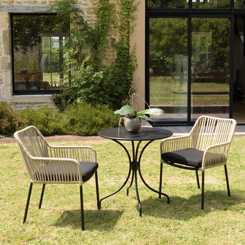 Salon de jardin 2 personnes Table ronde 70x70cm et 2 fauteuils beiges et noirs en cordage Noir MACABANE Meuble & Déco