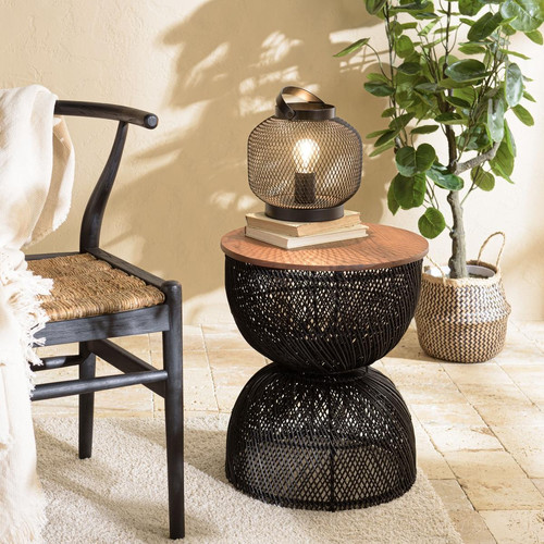 Macabane - Table d'appoint en rotin noir plateau en bois de teck recyclé  - Macabane meubles & déco
