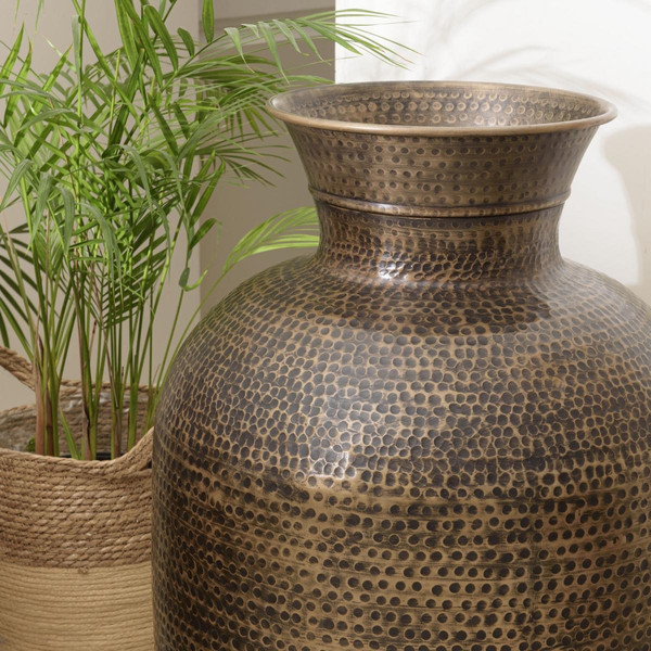 Vase alu couleur laiton noir antique effet martelé HONORE Vase