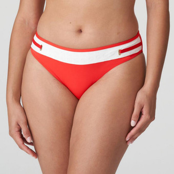 Bikini slip brésilien rouge 