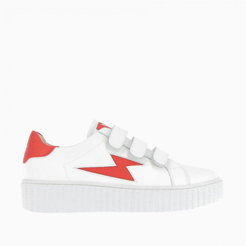 Vanessa Wu - Baskets blanches à découpe éclair rouge - Promo Les chaussures