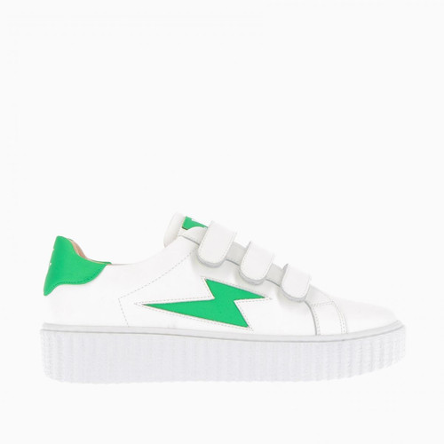 Vanessa Wu - Baskets blanches à découpe éclair verte - Les chaussures femme